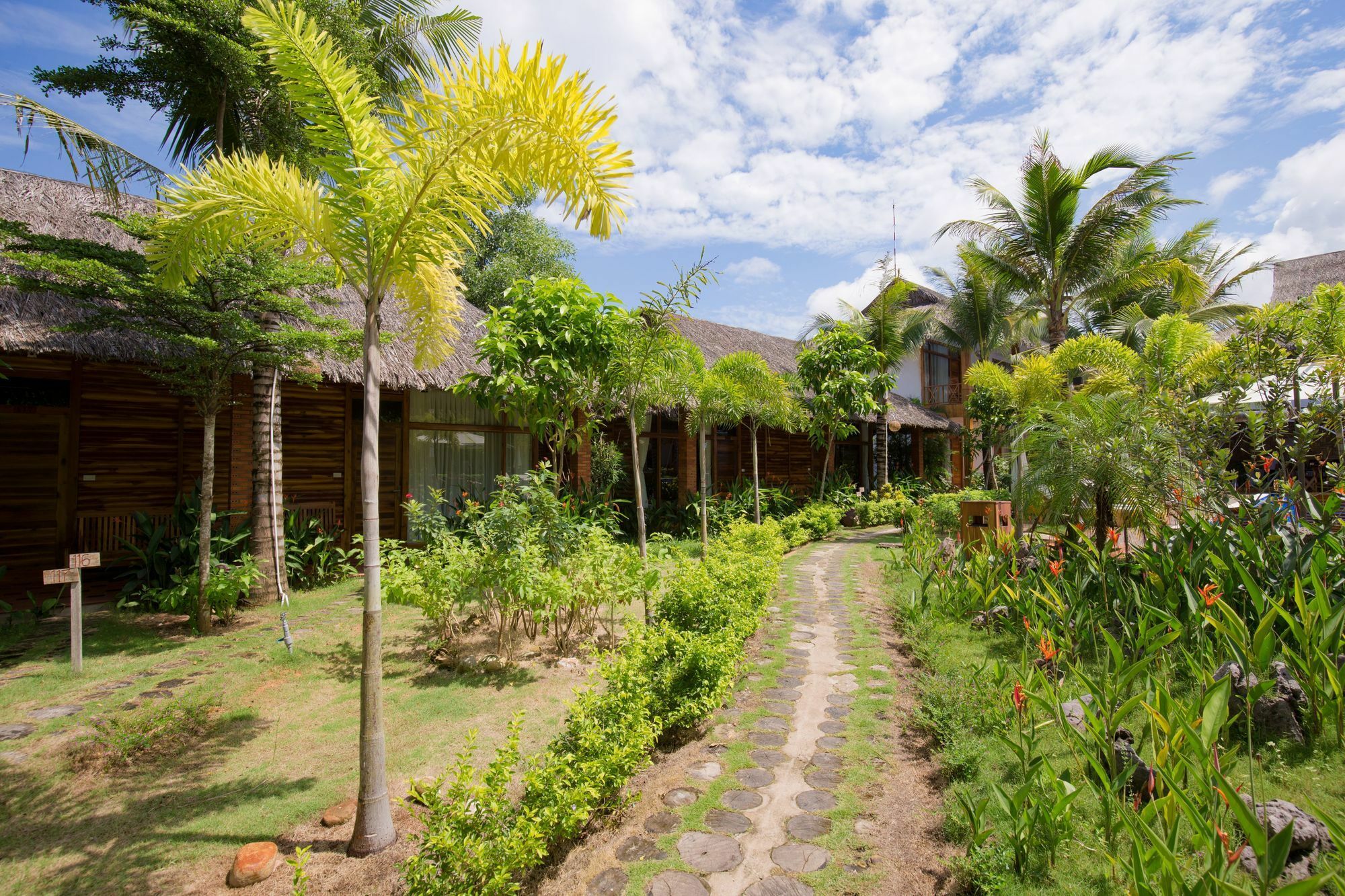 Phu Quoc Dragon Resort & Spa Εξωτερικό φωτογραφία